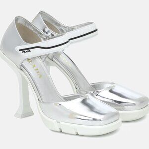 Prada Metallic leather pumps 39